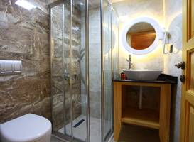 Bacchus Pension