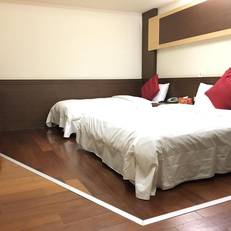 Fu Chang Hotel