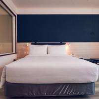Gallery Hotel