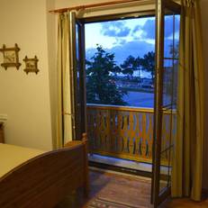 Piazza Hotel
