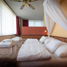 Hotel Therma