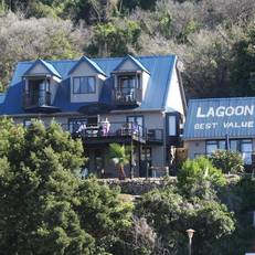 Lagoon Lodge