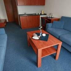 Econo Hotel