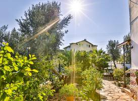 Sonne Apart