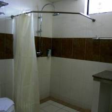 Houz Inn