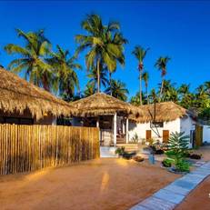 Divyaa Lagoon Resort