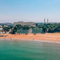 BM Beach Hotel
