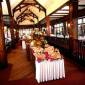 Ресторан в отеле Mount Kenya Safari Club