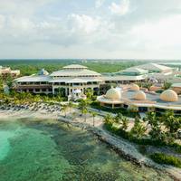 Premium Level at Barcelo Maya Palace