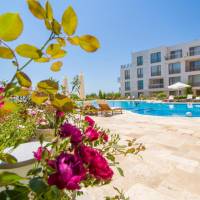 Diamond Beach Apartments