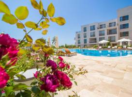 Diamond Beach Apartments