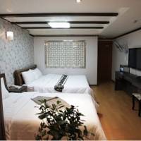 Hotel Lynn House