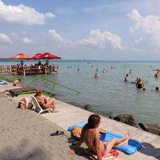 Apartment Balatonalmadi 12