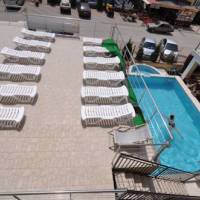 Afina Guest House