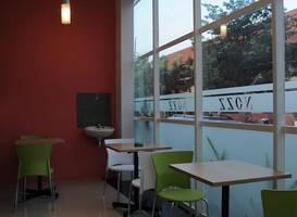 Nozz hotel