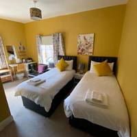 Grosvenor Place Guest House