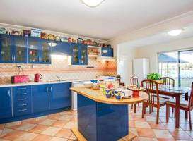 Boathouse Bunbury Bed & Breakfast