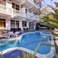 Raduga-Prestige Hotel