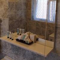 Lyndon Guest House
