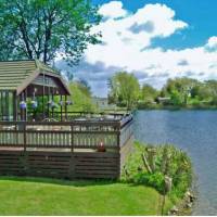Lake Birds Lodge