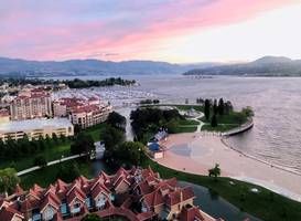 Sunset Waterfront Resort by Discover Kelowna Resort Accommodations
