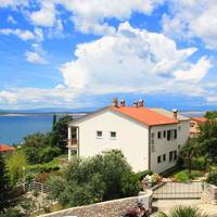 Two-Bedroom Apartment Crikvenica 3
