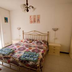 Noemi Apartment 5 Land Paradise