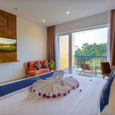 Aurora Riverside Hotel