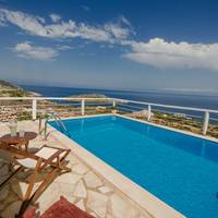 Orfos Stones Lux Villas