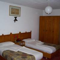Neffertary Hotel