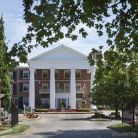 Queens Landing Inn