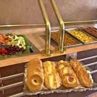 Quality Suites Convention Center