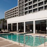 Charleston Plaza Hotel 