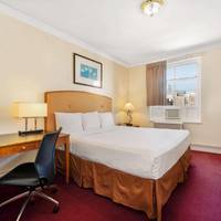Travelodge Chicago Downtown