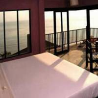 Blue Hill Resort