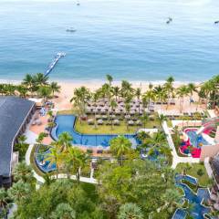 La Flora Resort & Spa