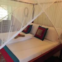 Langi Langi Beach Bungalows