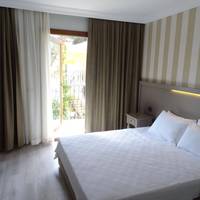 Pine Valley Hotel