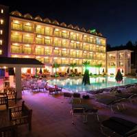 Royal Garden Hotel