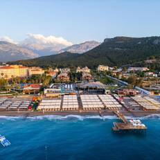 Sailor's Beach Club