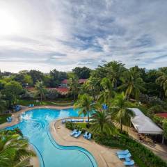 Cebu White Sands Resort & Spa