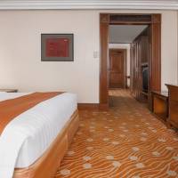 Holiday Inn Galleria Manila