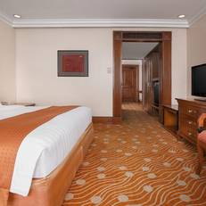 Holiday Inn Galleria Manila