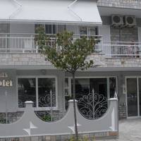 Ouzas Hotel