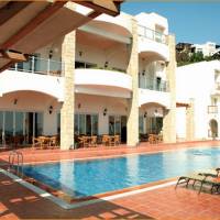 Lighthouse Deluxe Resort & Spa 