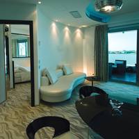 Premier & Suites