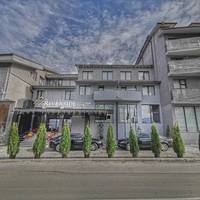 Riverside Boutique Hotel