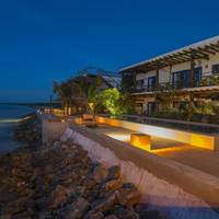 Las Nubes De Holbox (Holbox Island)