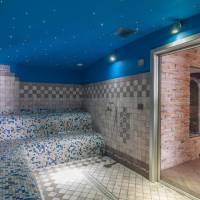 AlpHoliday Dolomiti Wellness & Fun Hotel
