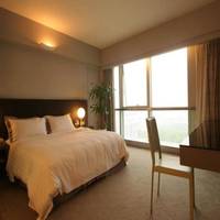 Yi-Wu Commatel Hotel